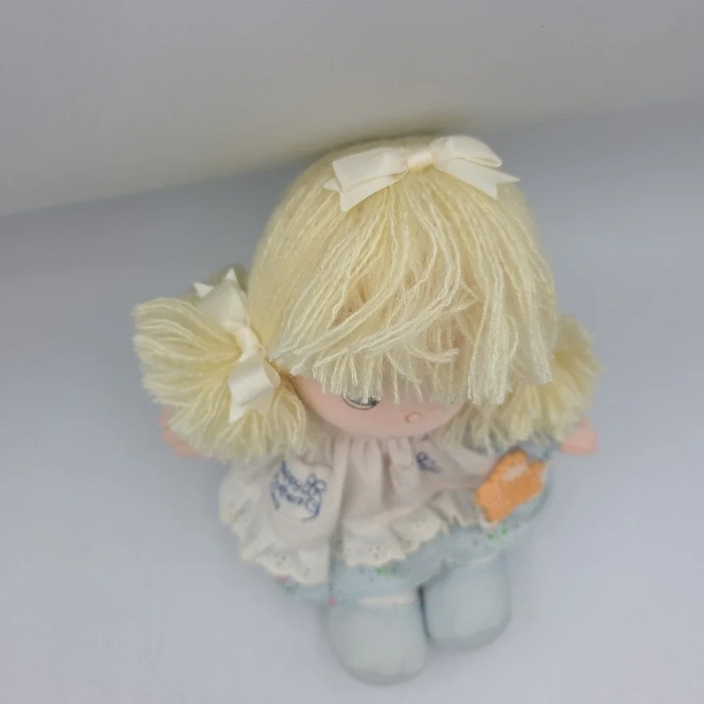 Precious Moments Applause 1991 ‎ Happy Mother's Day Musical Caroline Doll Moves